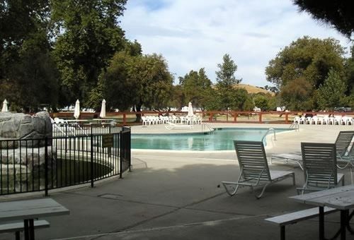 San Benito Rv & Camping Resort Paicines Exterior photo